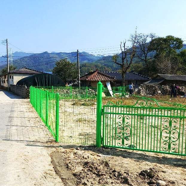 연두 딱정벌레 쌍문 + 메쉬휀스 입니다.